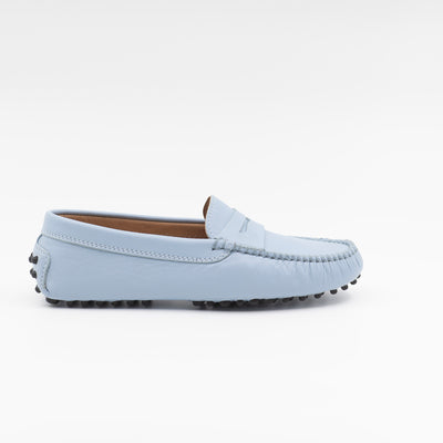 Car shoe in light blue leather