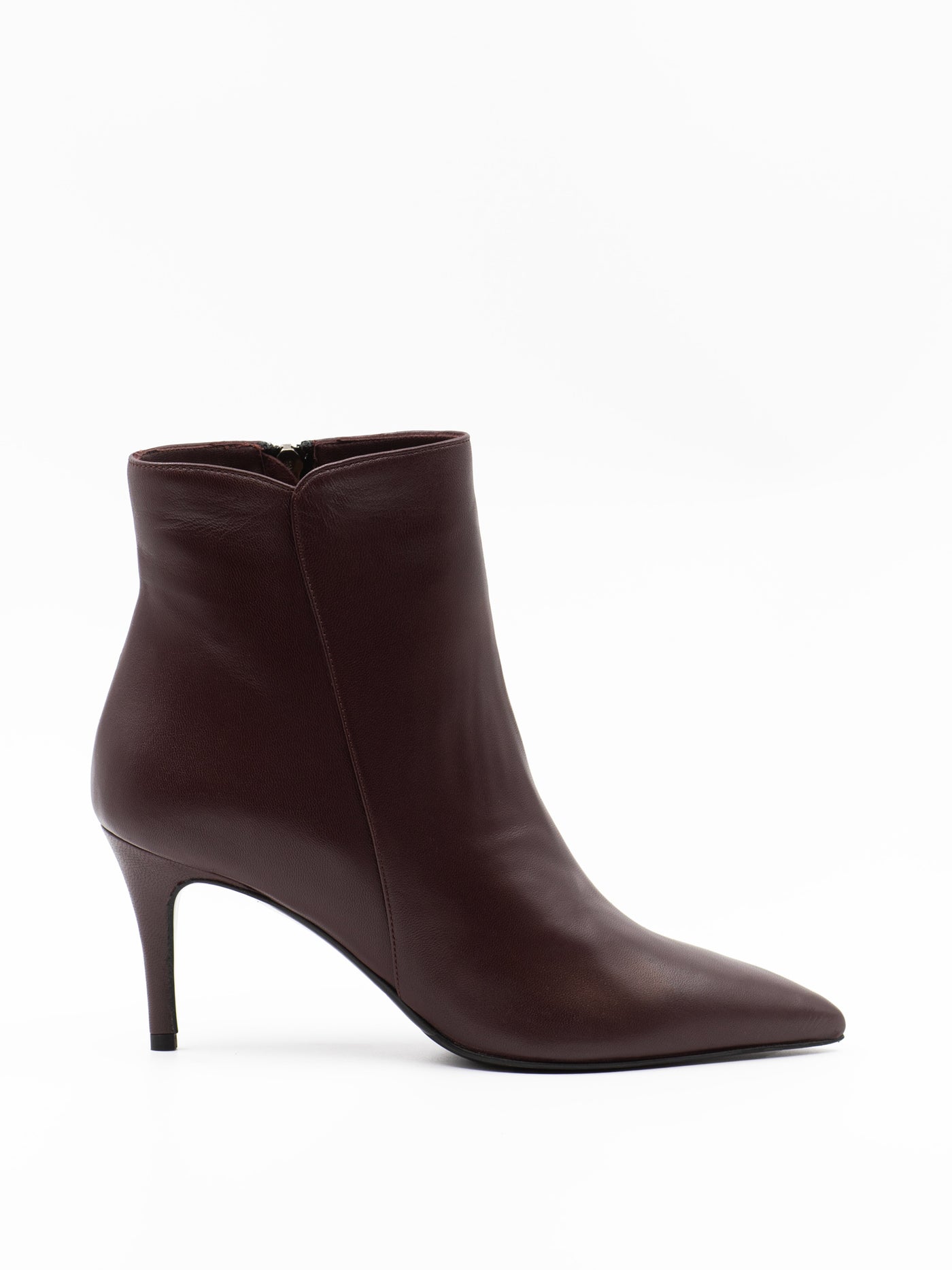 Ankle boots in Burgundy