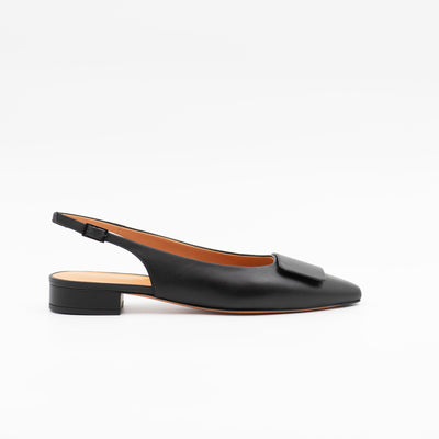 Black pointed toe slingback 