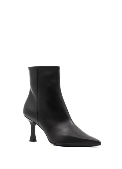 Heeld Ankle Boots in Black Leather