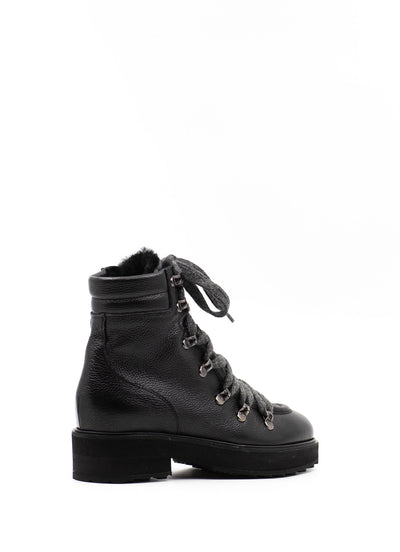Ankle Boots In Black Grained Leather