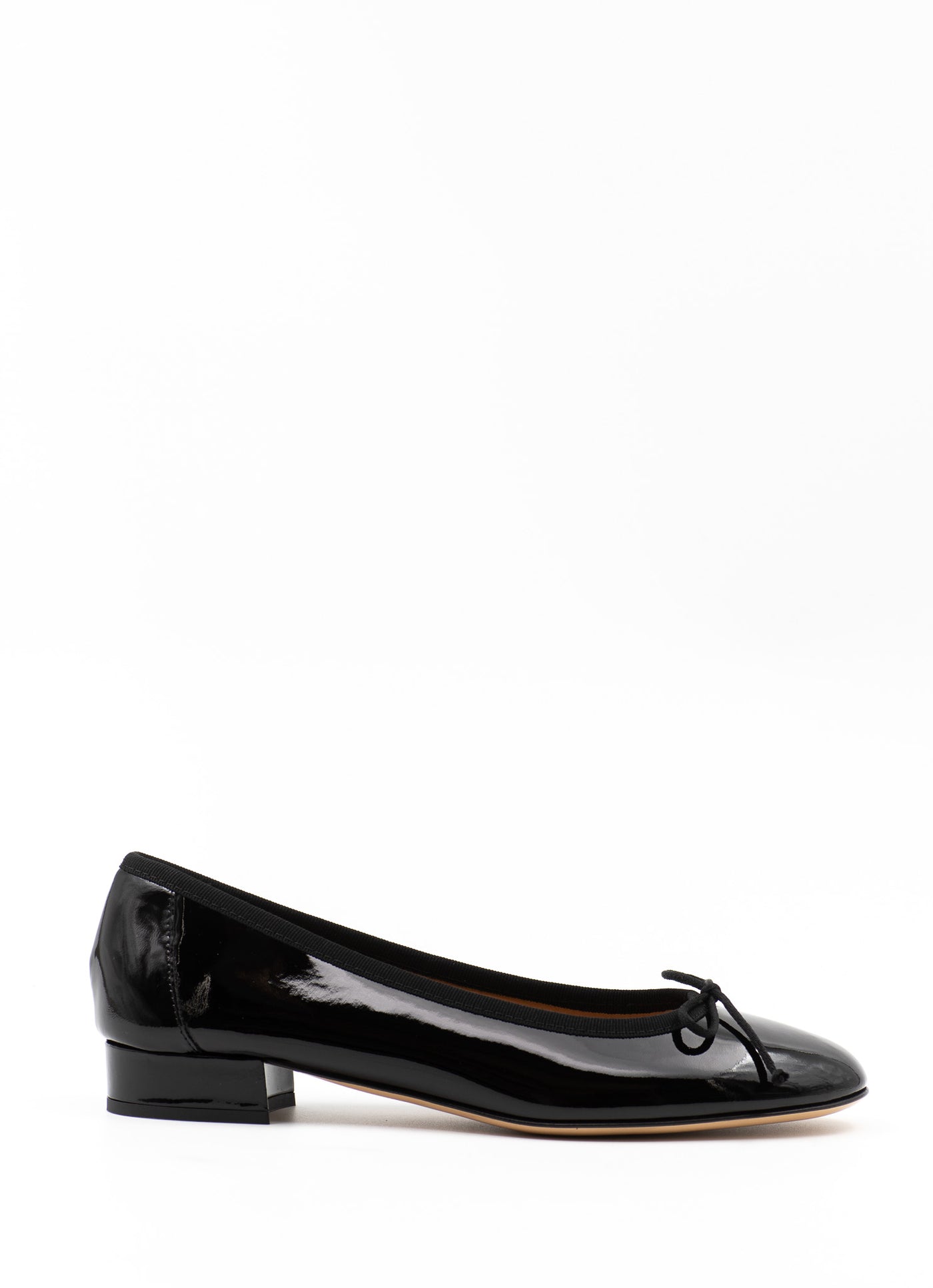Heeled Scala in Black Patent