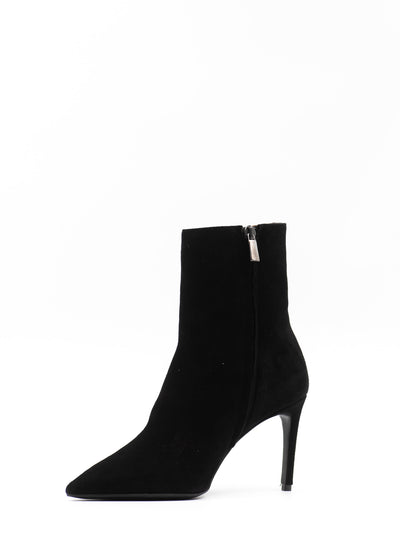 85 Milano in Black Suede