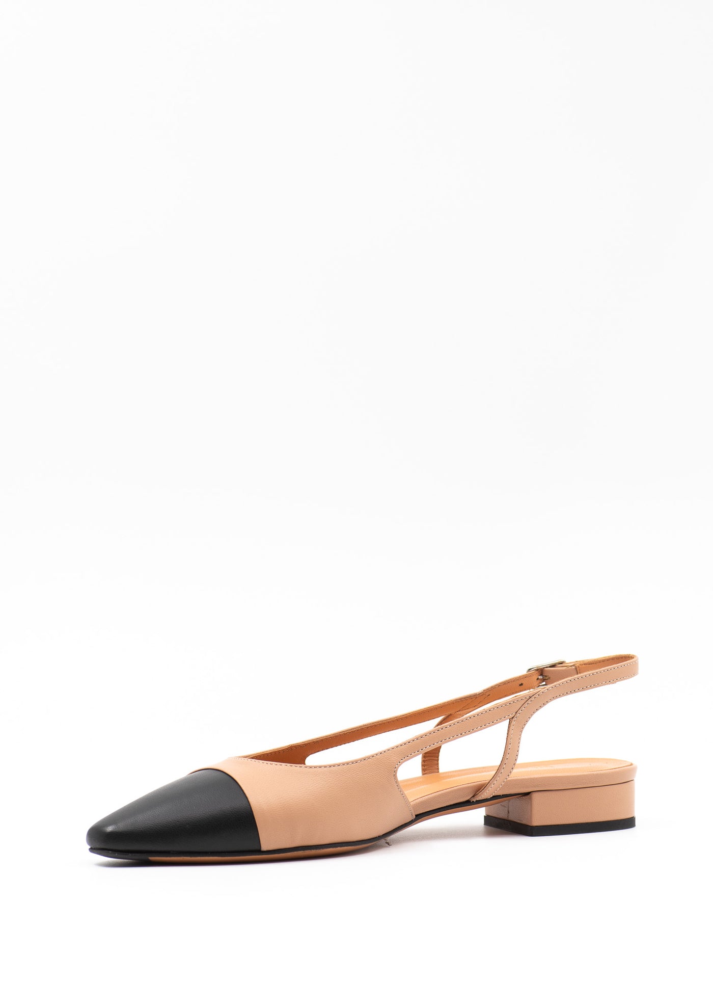 Beige slingback with black toe