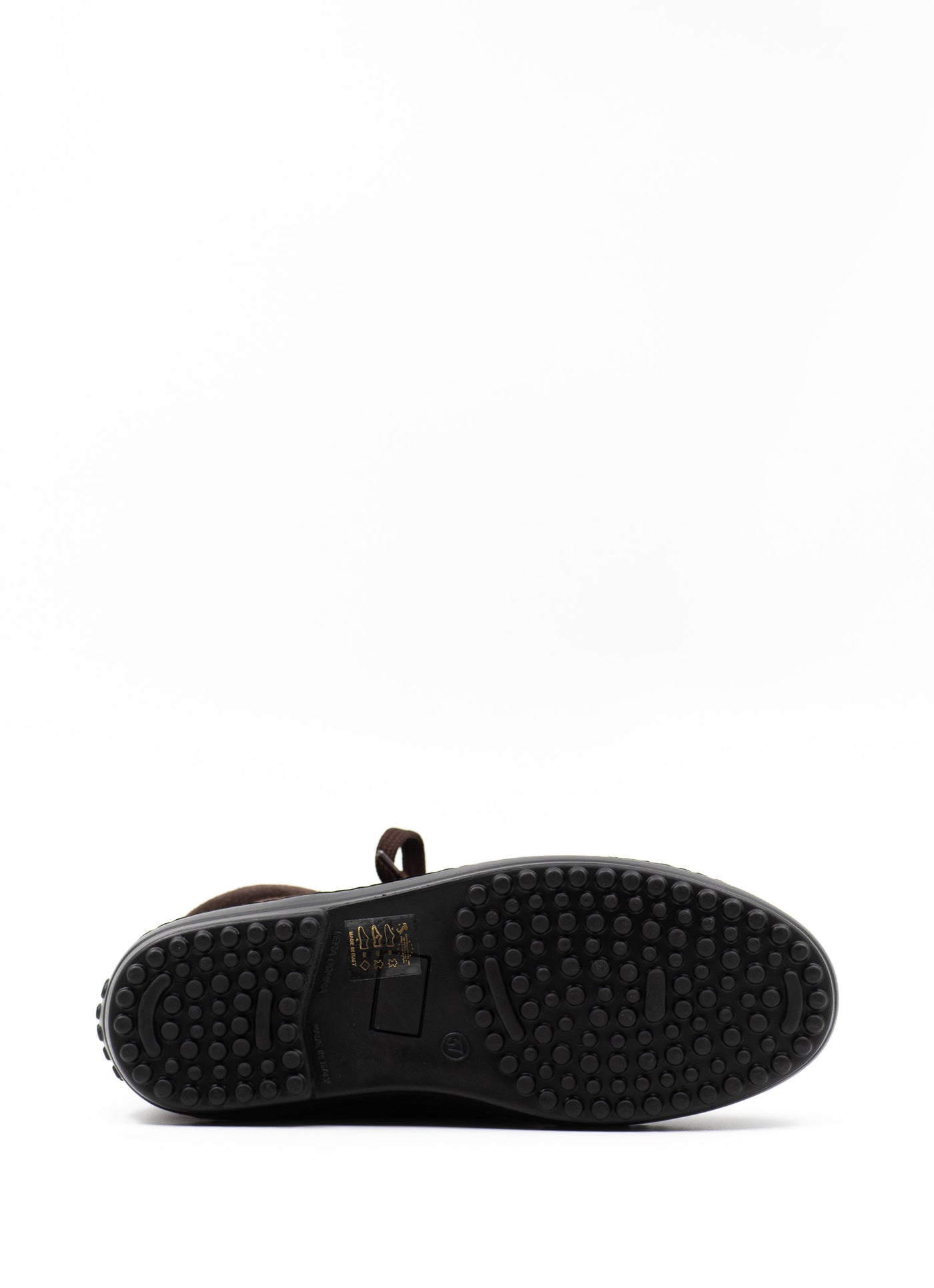 Pebbled rubber sole