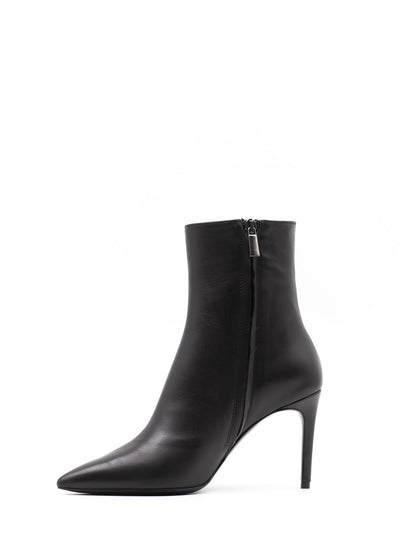 85 Milano in Black Leather