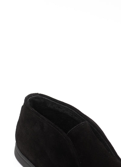 Shearling Lined Como in Black