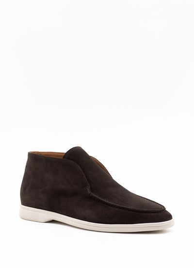 Como in brown suede