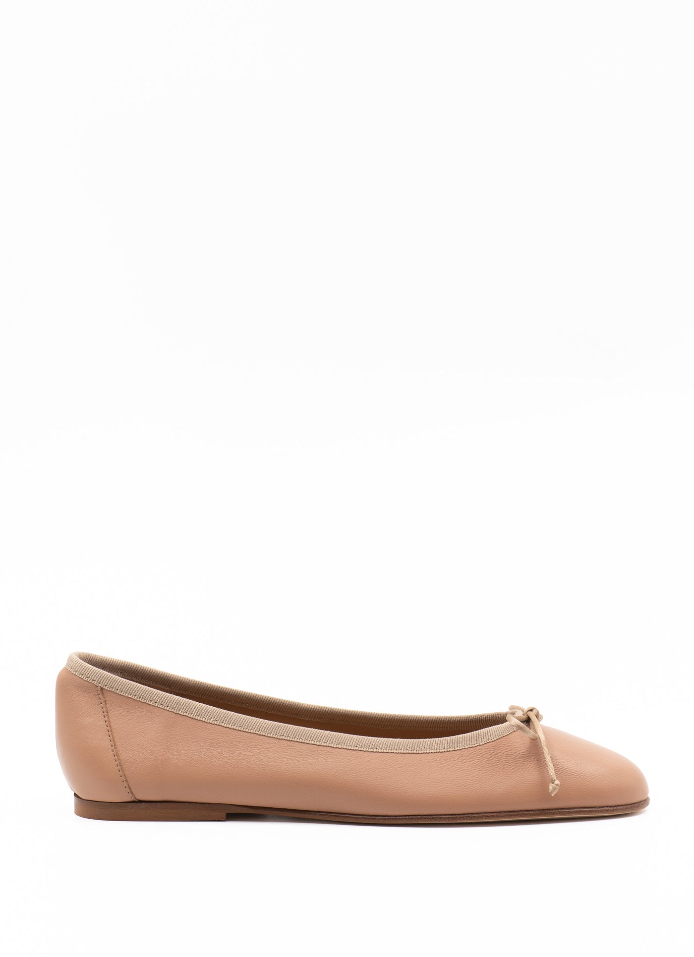 Scala in almond leather