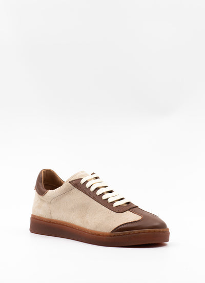 Caramel leather and suede sneakers