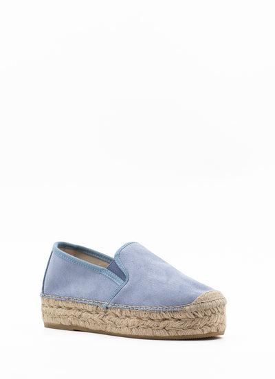 Espadrilles in blue suede