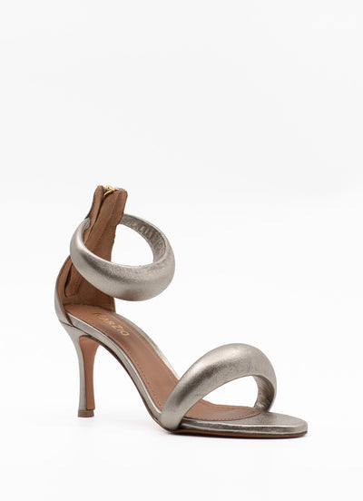 Cleopatra sandals in metallic leather