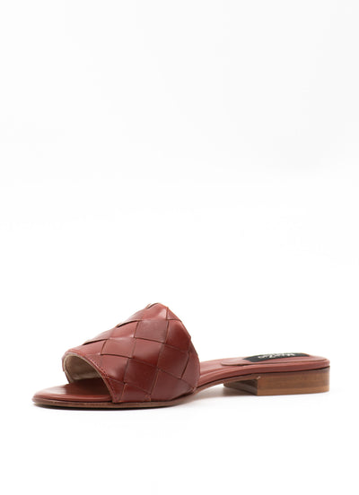 Woven leather slides in burgundy