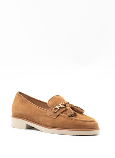 Extra-light loafers in cognac suede
