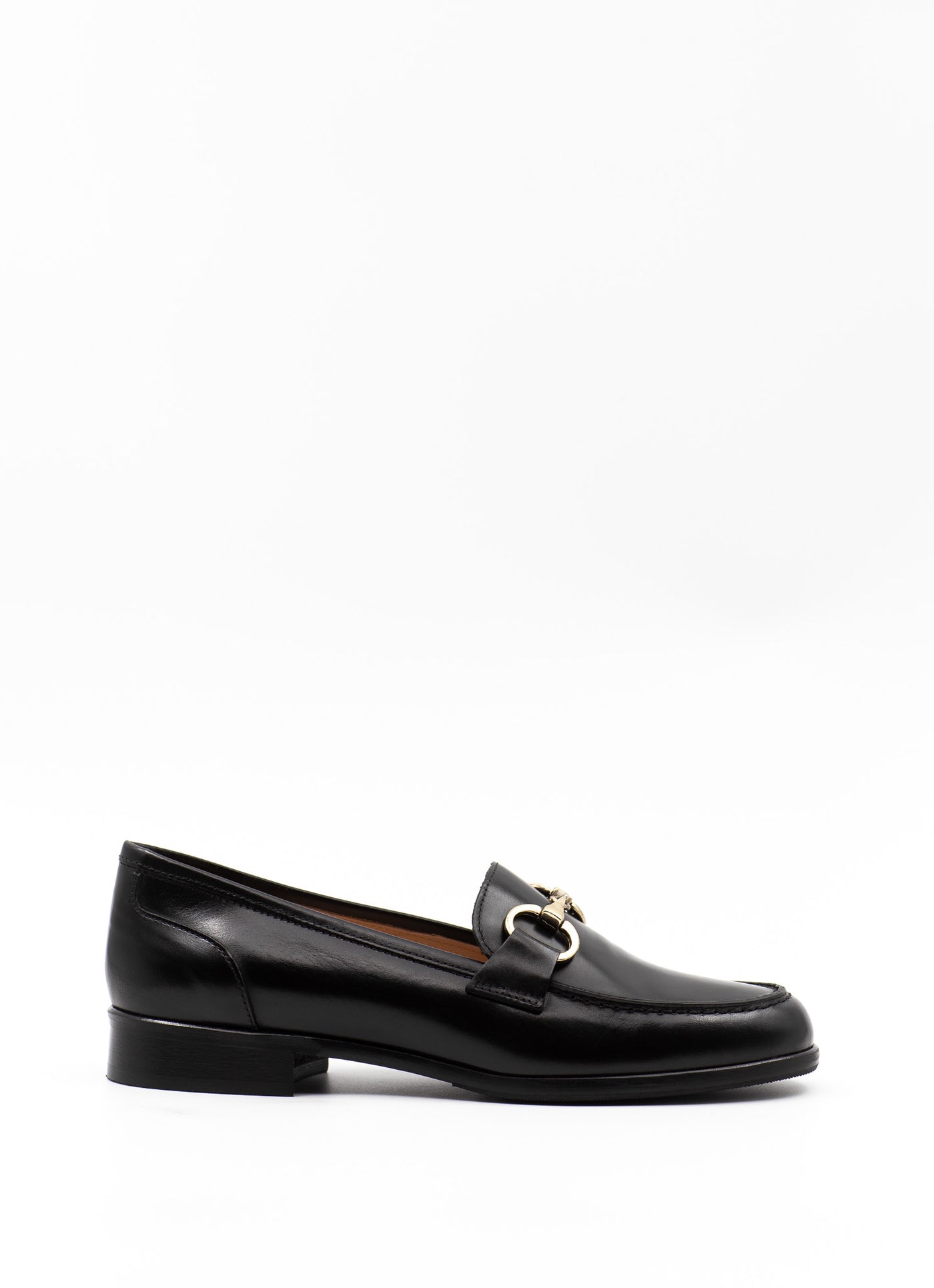 Vittoria loafers in black leather