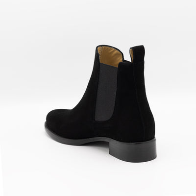 Womens black suede leather chelsea boots with elastic panels
