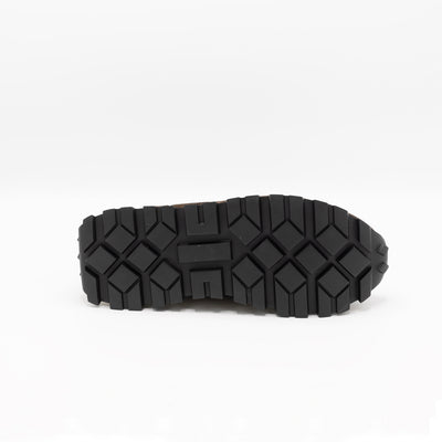Black rubber sole
