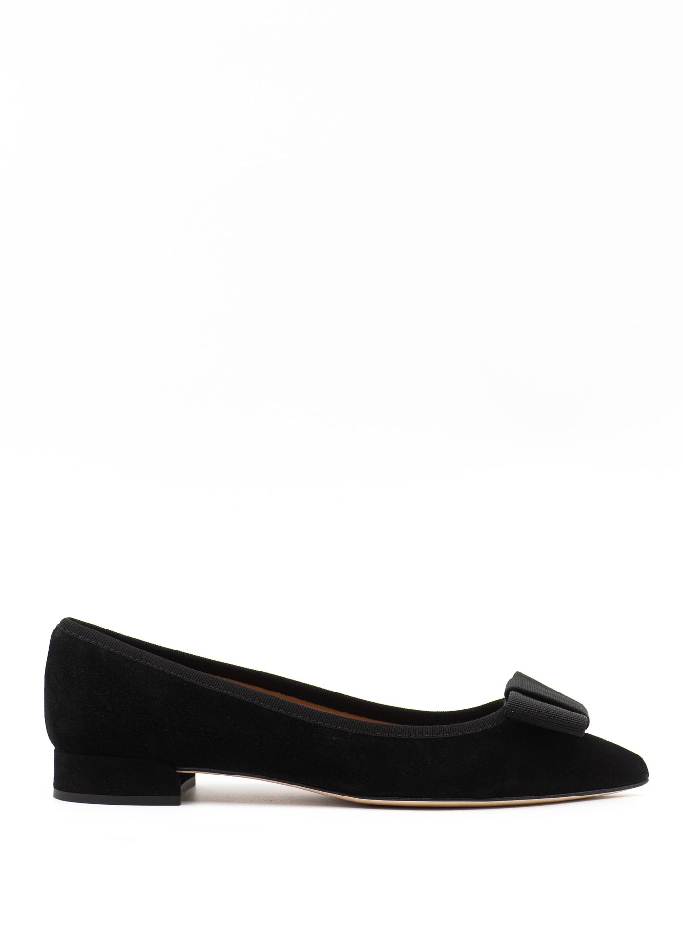 Point-toe ballet flat in black suede