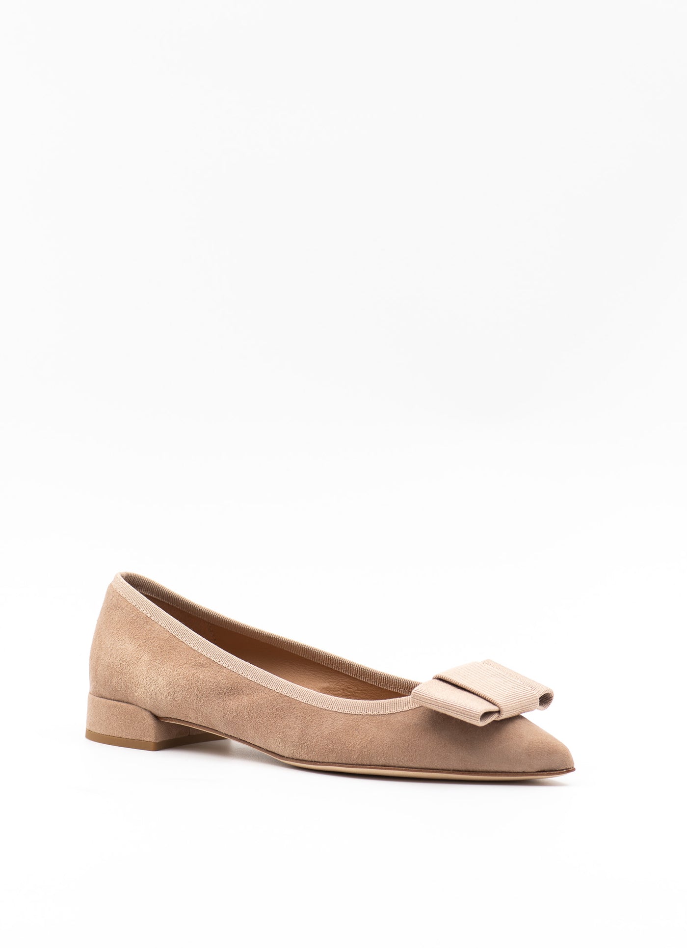Beige point-toe flat with grosgrain bow