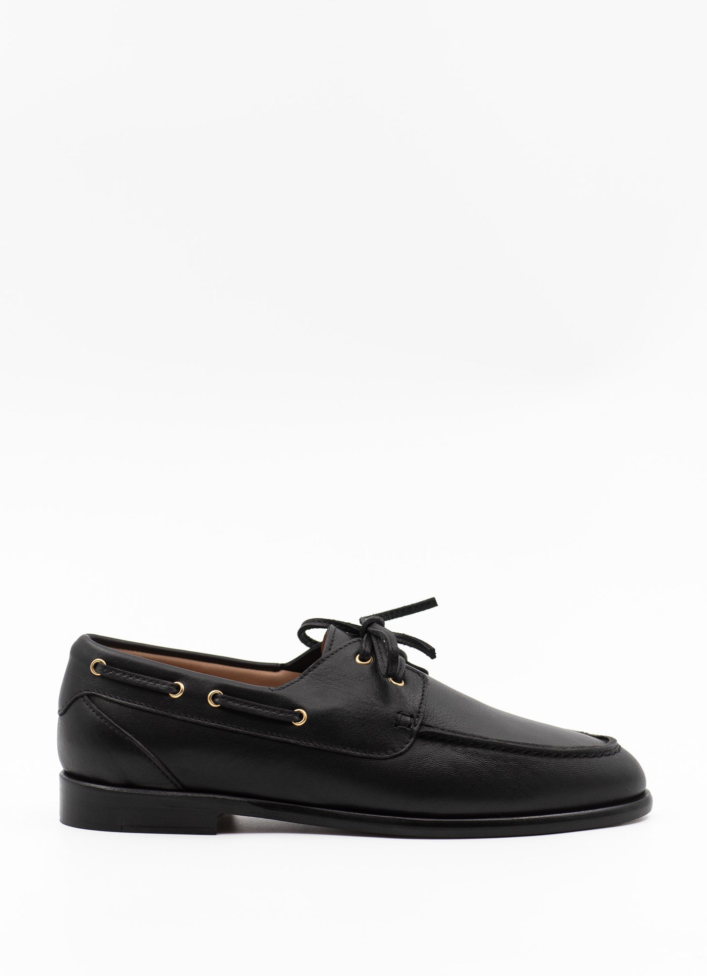 Boat shoe in black leather