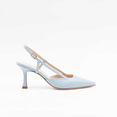 Slingback in light blue with curved heel