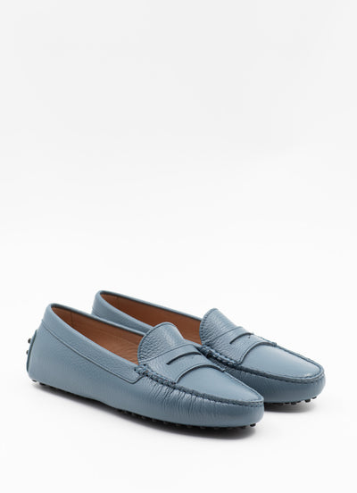 Driving shoe in blue leather
