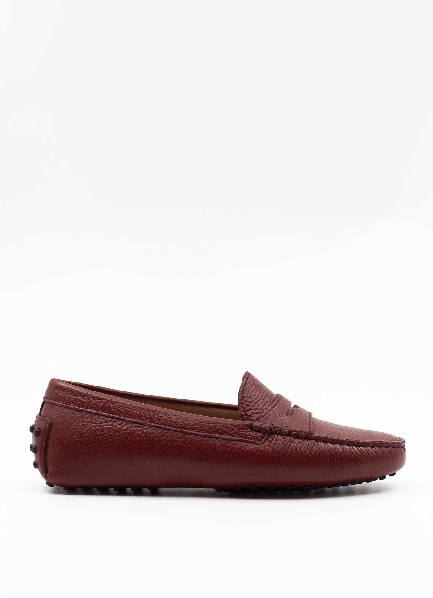 Driving shoe in burgundy leather