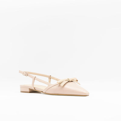 Beigea spetsiga slingbacks