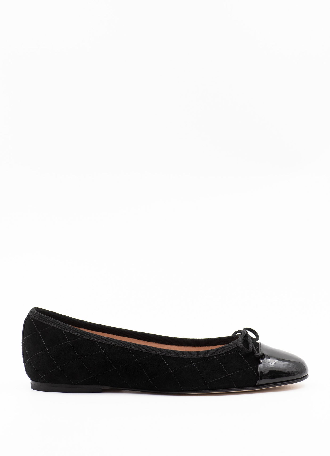Quilted ballet blats in black suede