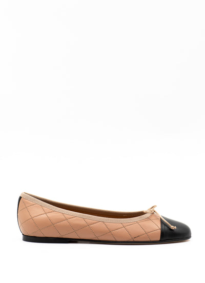Quilted leather ballerinas in beige 