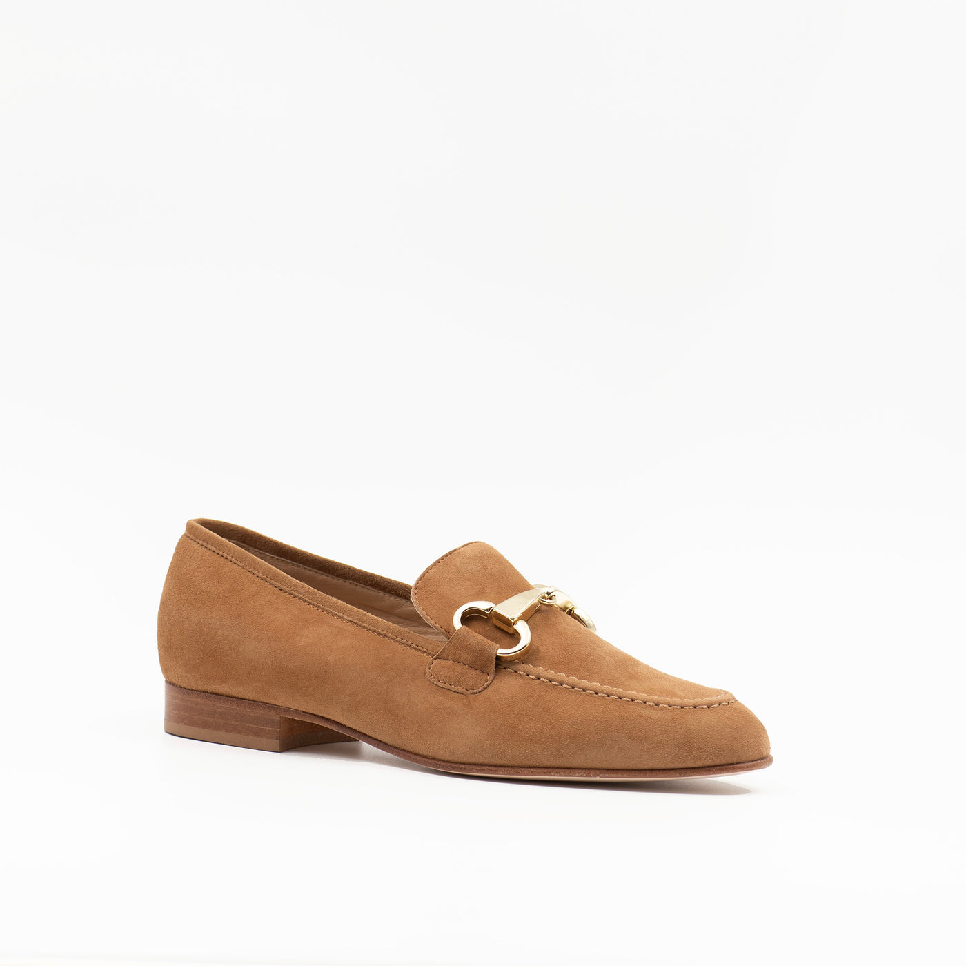Classic loafers in light brown suede leather