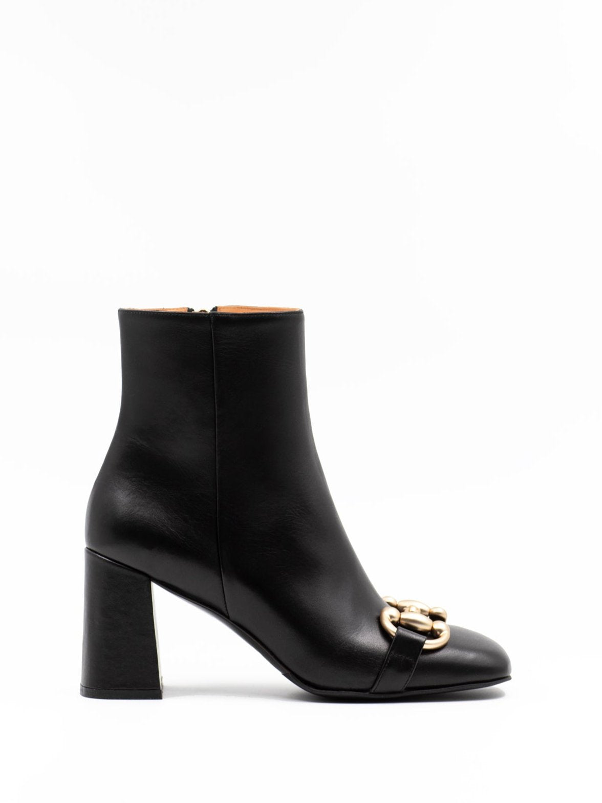 Horsebit ankle boots in black calfskin