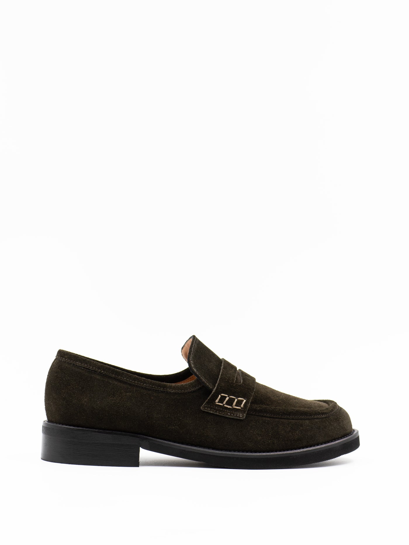 Loafers in green suede with rubber sole