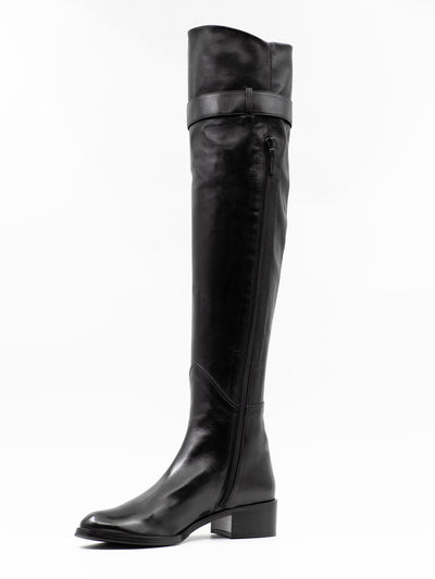 Over-the-knee boots in black leather