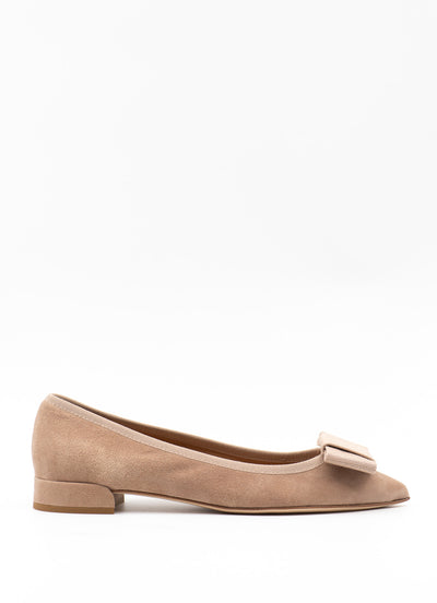 Beige point-toe flat with grosgrain bow