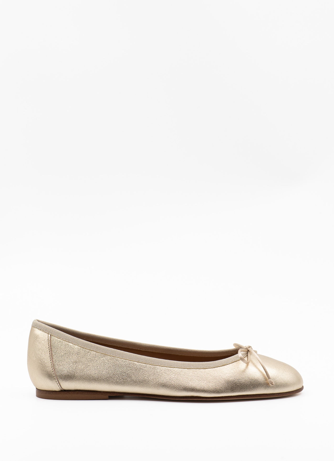 Scala in gold leather