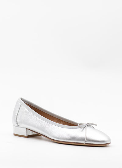 Heeled Scala in Silver Leather