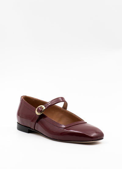 Square-toe Mary Jane in berry