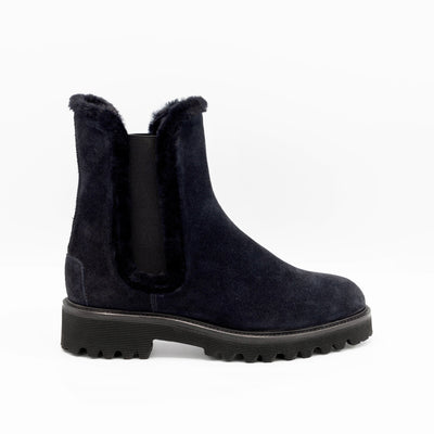 Black shearling trimmed Chelsea boots