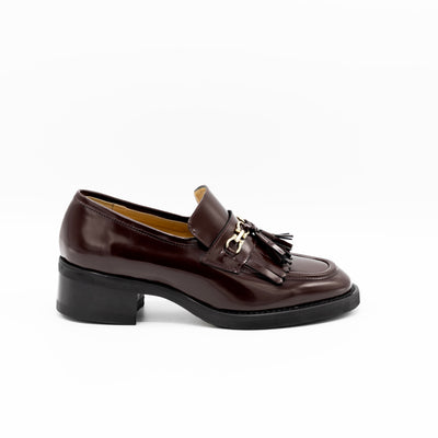 Embellished Heeled Loafers in Burgundy