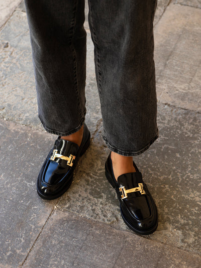 Embellished Glossy Black 20 mm loafers