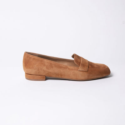 Square-toe Loafers in Light Brown Suede