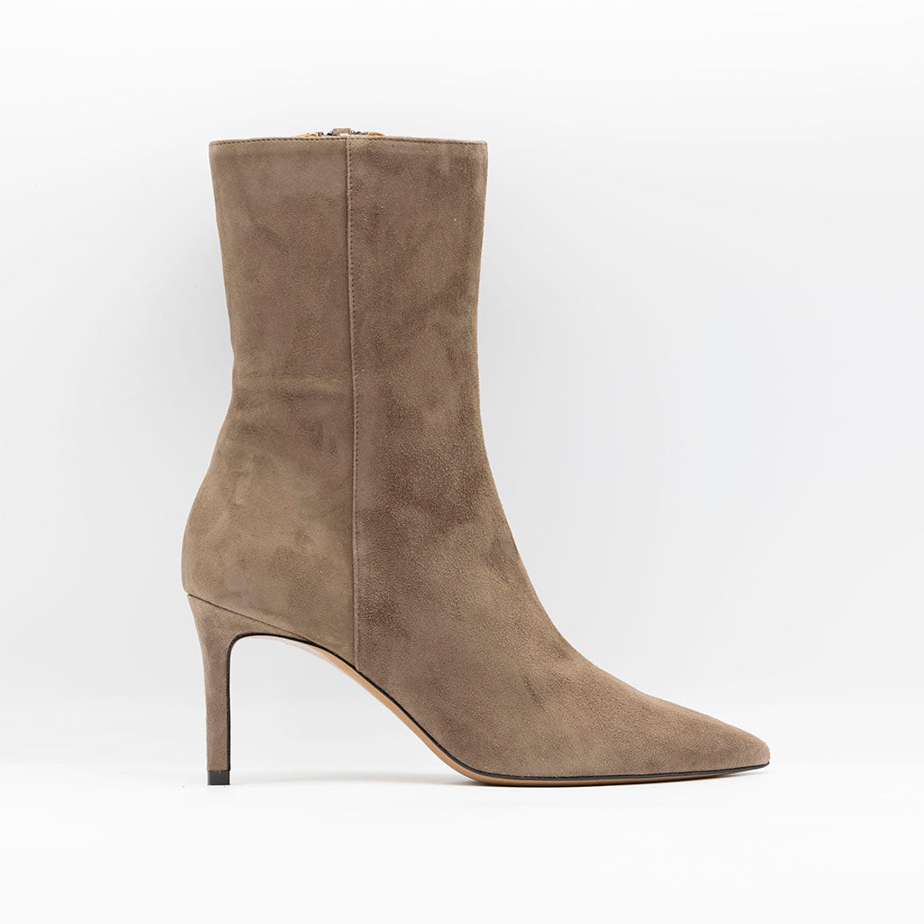 Ankle boots in taupe suede with stiletto heels. 