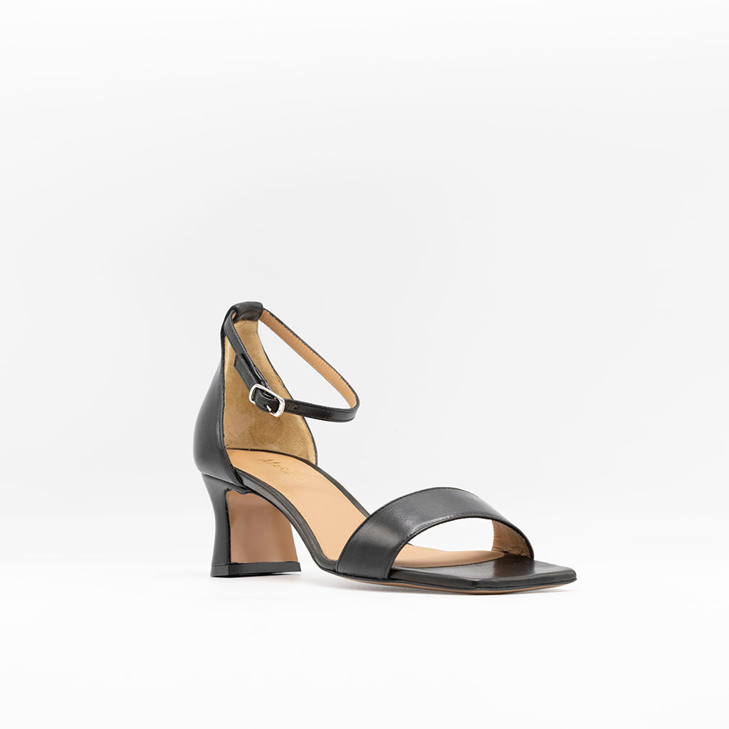 Mid-Heeled Black Leather Sandals