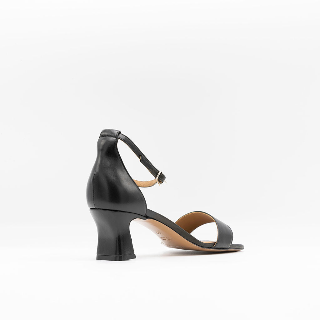 Mid-Heeled Black Leather Sandals