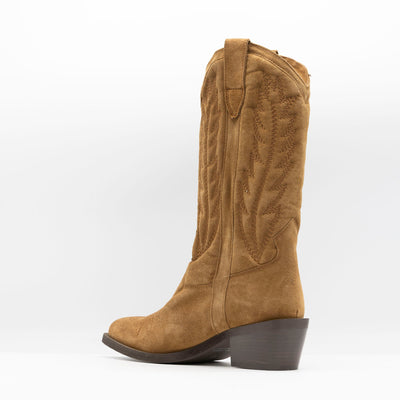 Siena Boots in Cognac Suede
