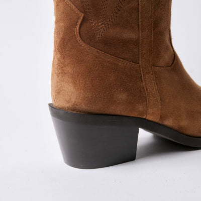 Cowboy suede boots with a small heel. 
