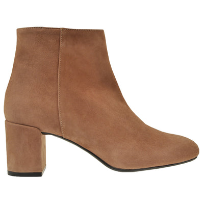 Mid heel Ankle boots in Beige